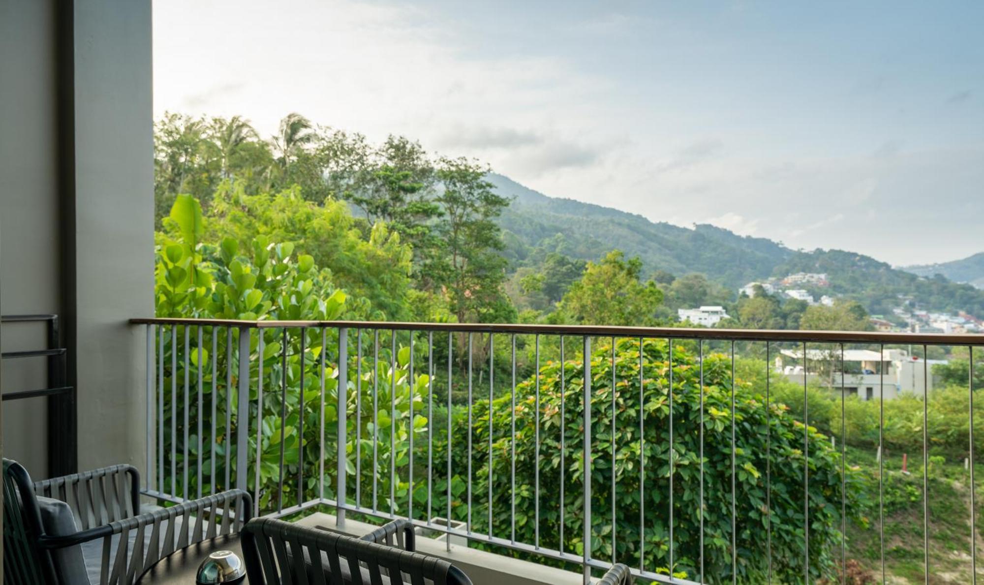 Fusion Suites Phuket Patong Buitenkant foto