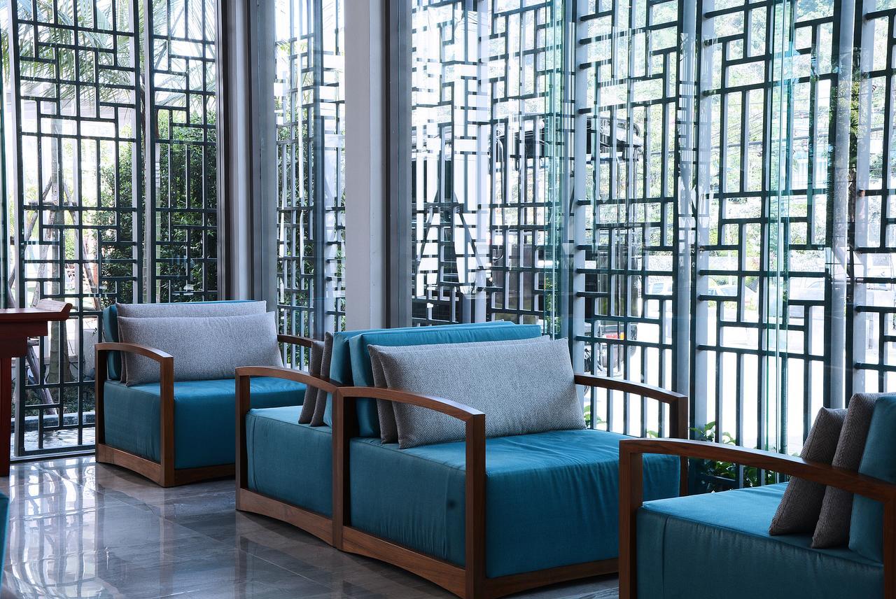 Fusion Suites Phuket Patong Buitenkant foto Interior of the hotel